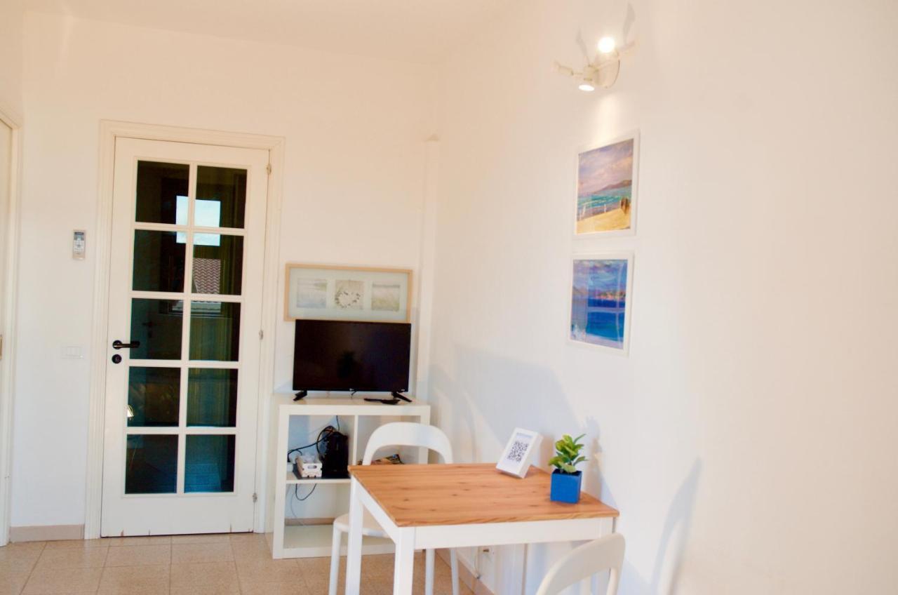 BeachFront Rooms Marina di Ragusa Bagian luar foto
