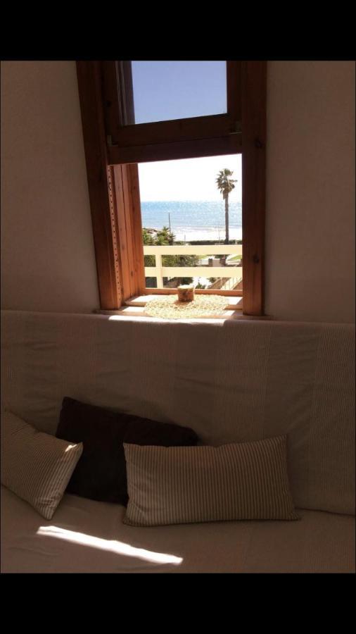 BeachFront Rooms Marina di Ragusa Bagian luar foto