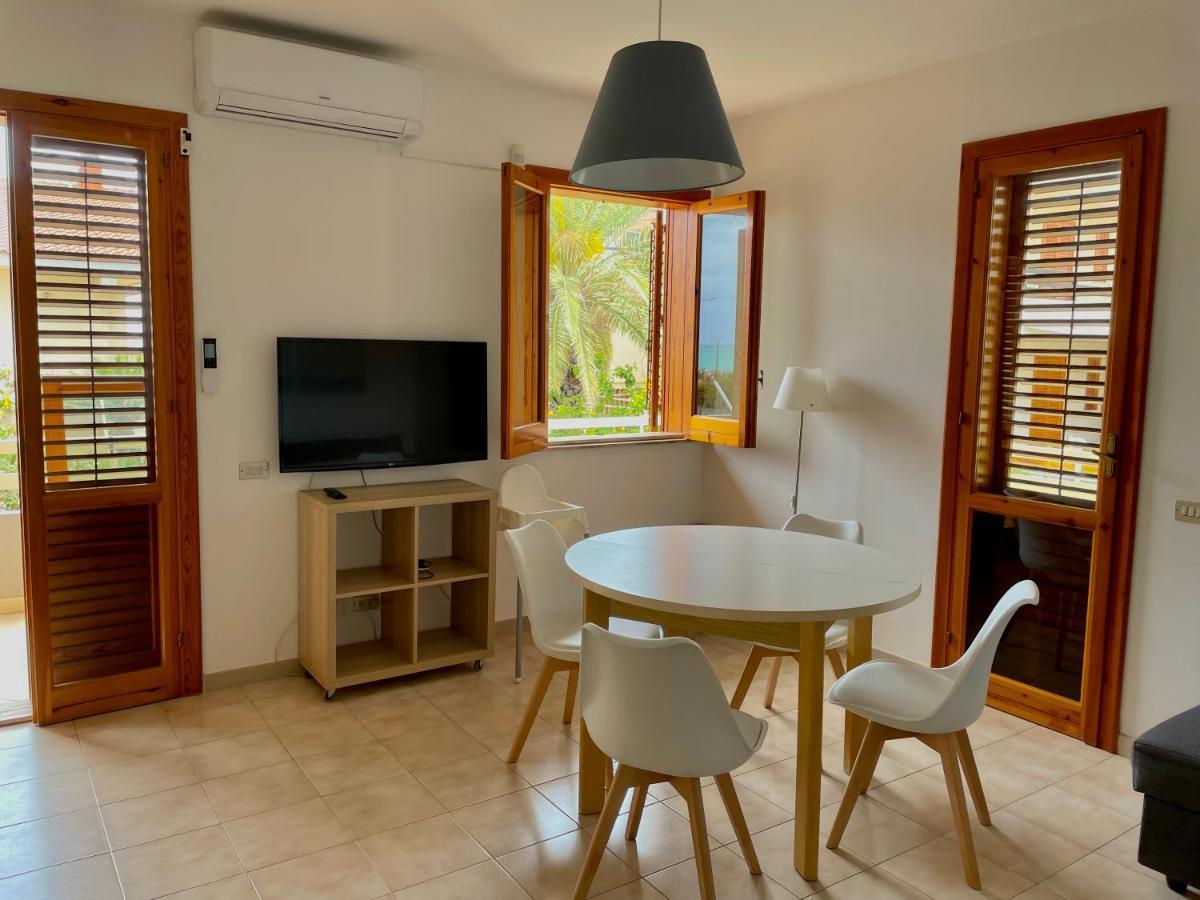 BeachFront Rooms Marina di Ragusa Bagian luar foto